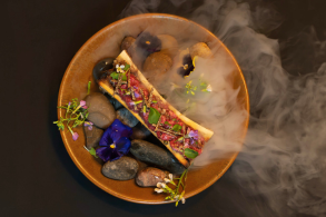 Aussie Wagyu Tartare with Salsa Nera & Black Truffle